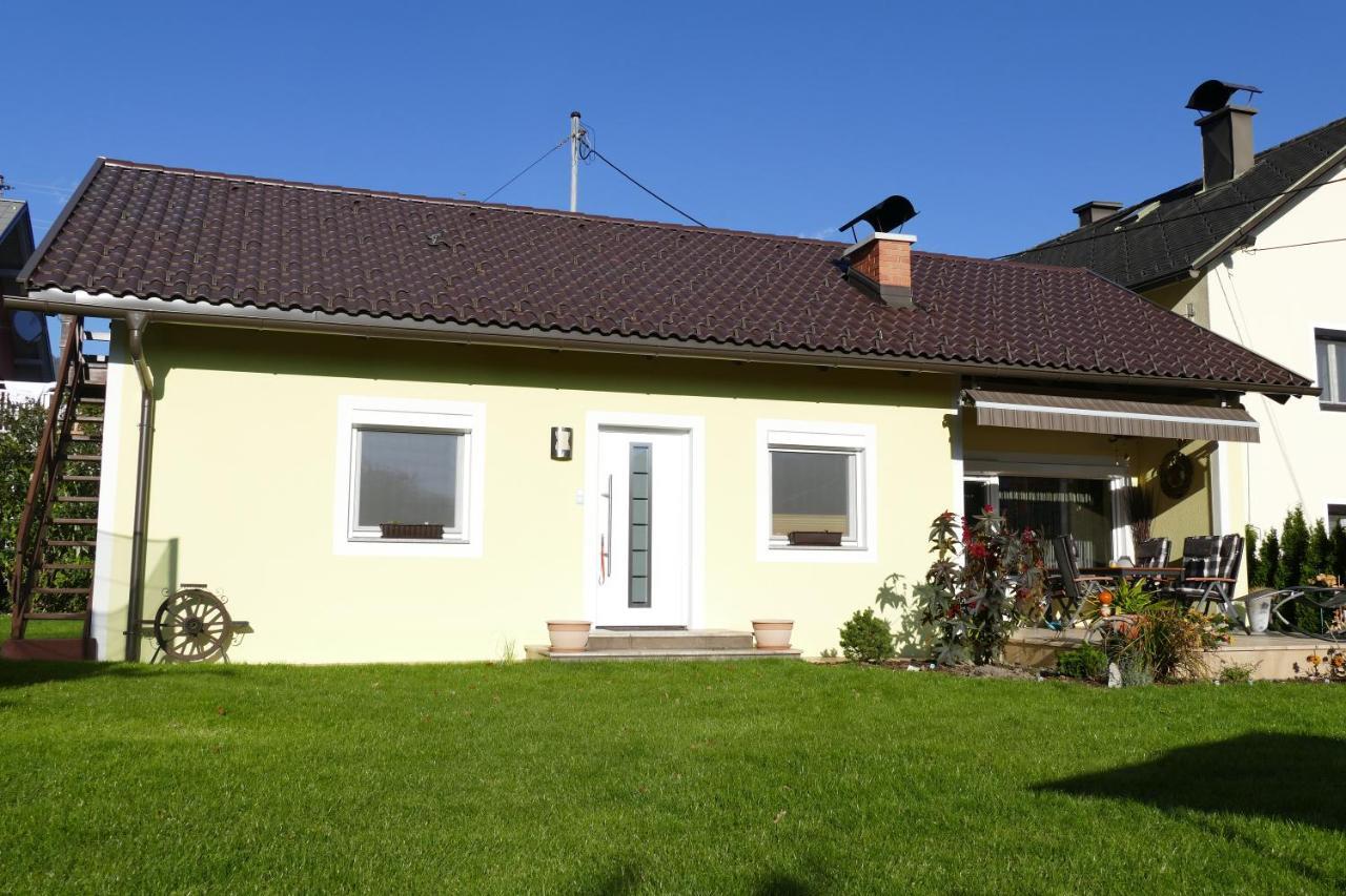 Ferienwohnung Stichauner Bodensdorf Habitación foto
